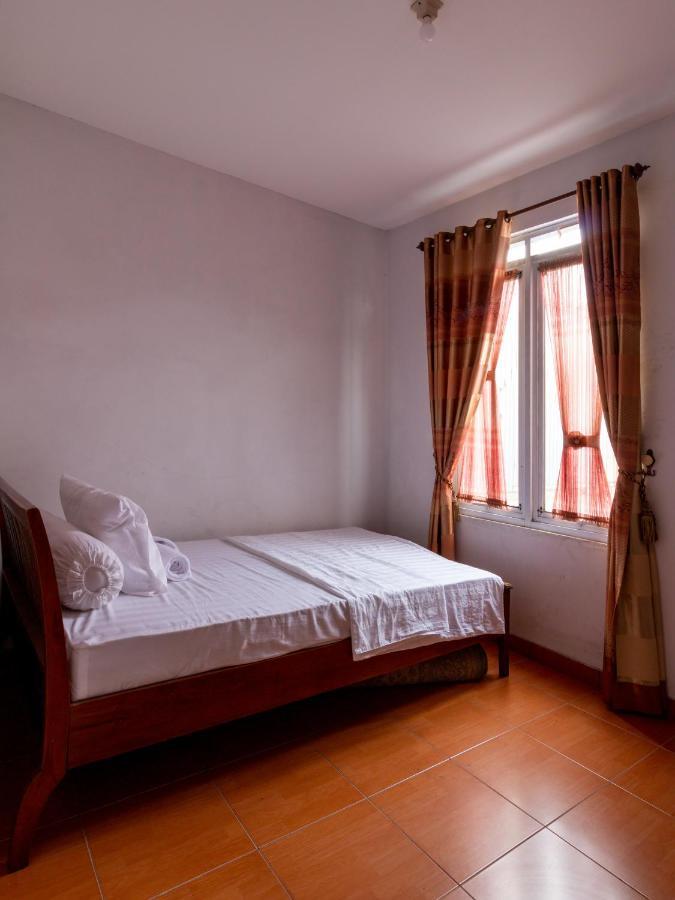 Spacious, White-Villa Belgareti @Kiara Condong Bandung Exterior photo